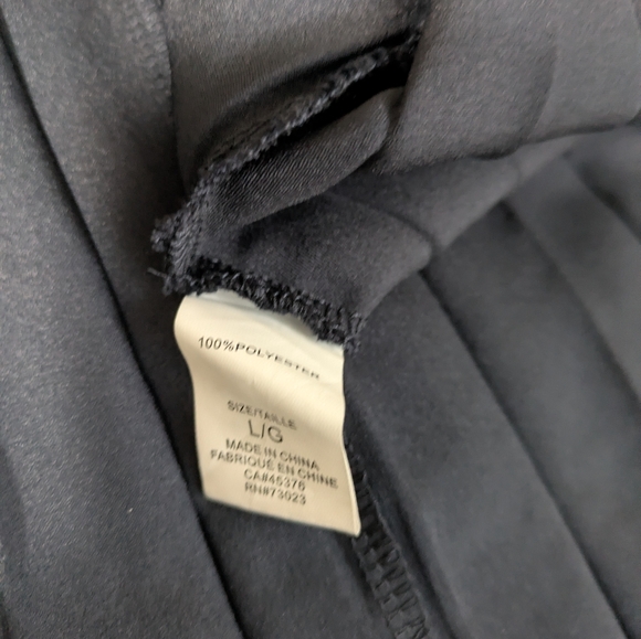 Suzy Shier Black A-Line Pleated Skirt - Picture 4 of 4